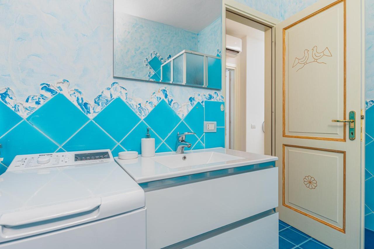 Casa Vacanze Lo Squalo Olbia Esterno foto